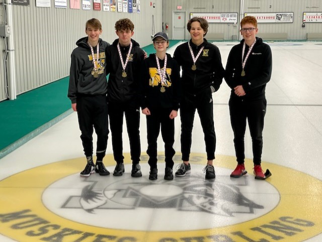 Muskies curling team splits games on day 2 - Vimarsana News
