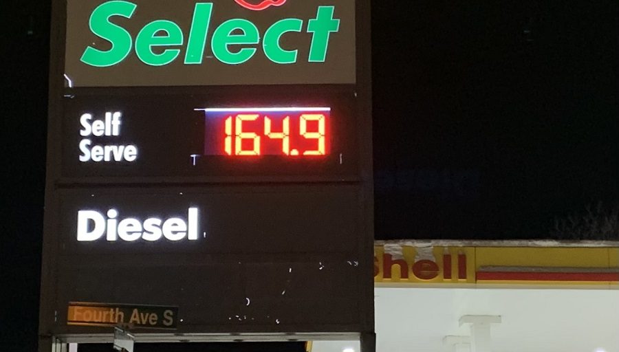Gas prices spike across northwestern Ontario - Vimarsana News