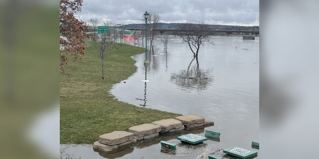 Fredericton, Gagetown, Hartland reach flood stage - Vimarsana News