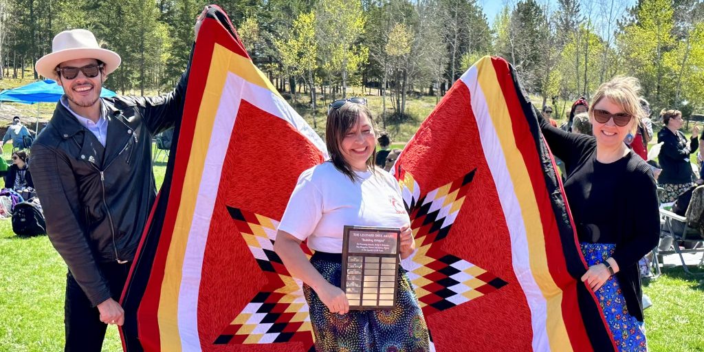 Paquin presented this years Building Bridges award - Vimarsana News