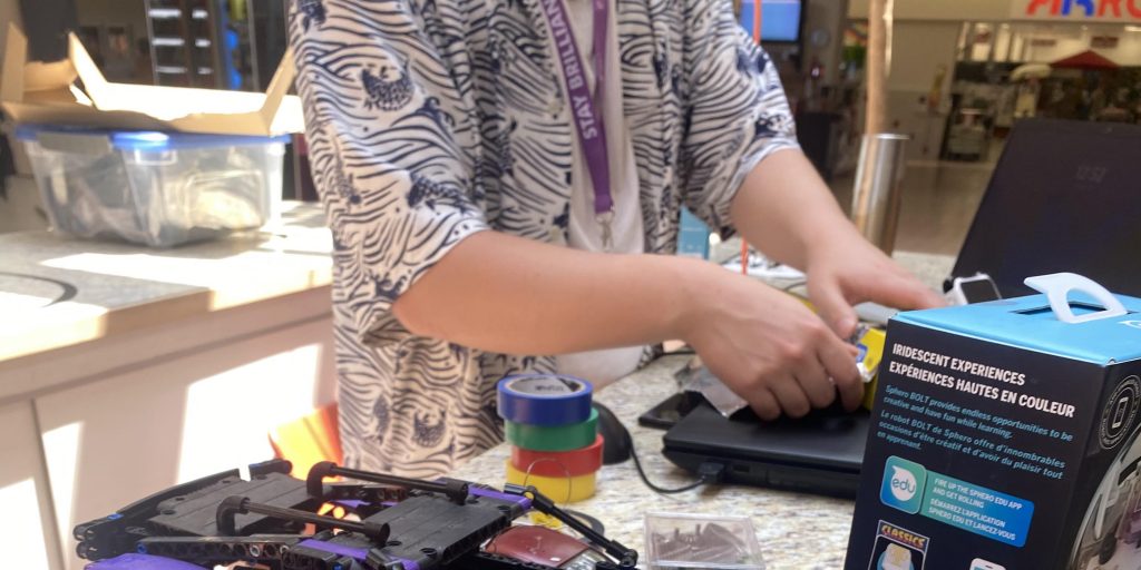 Brilliant Labs hosting technology/programming workshop at South Shore Centre - Vimarsana News