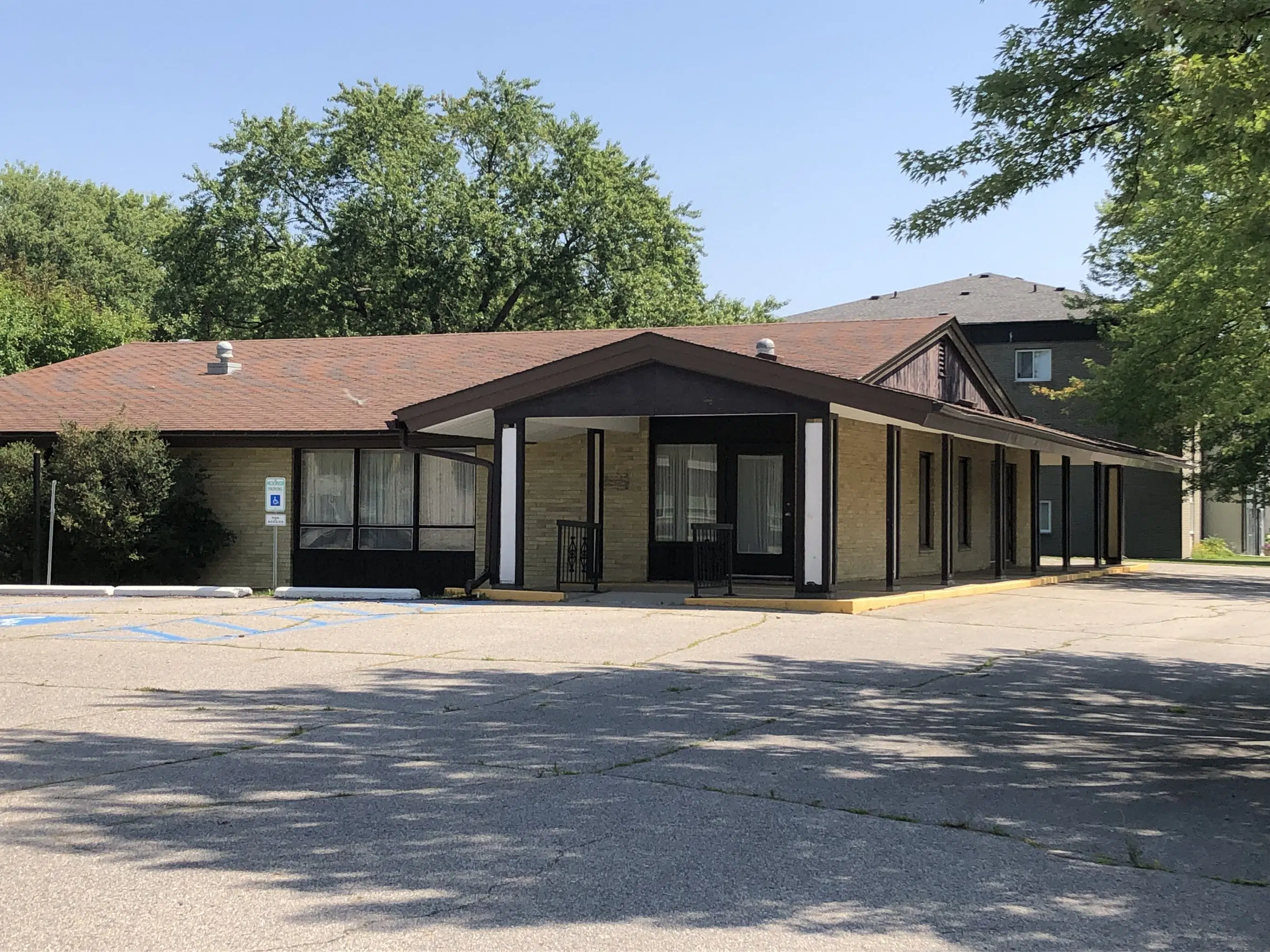 New owners of former funeral home CFOB 93.1 The Border