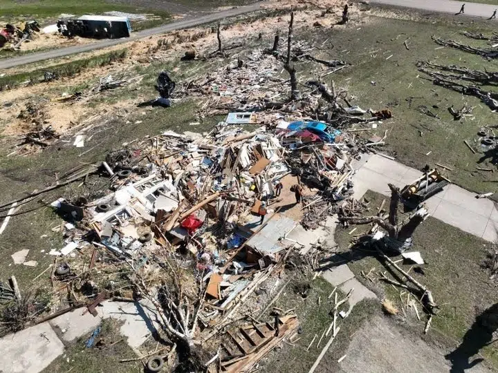 Powerful Alberta tornado was worst since 1987 Country 94