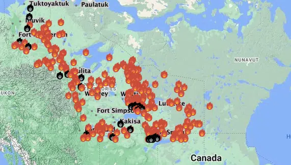 Yellowknife being evacuated amid wildfires in Northwest Territories ...