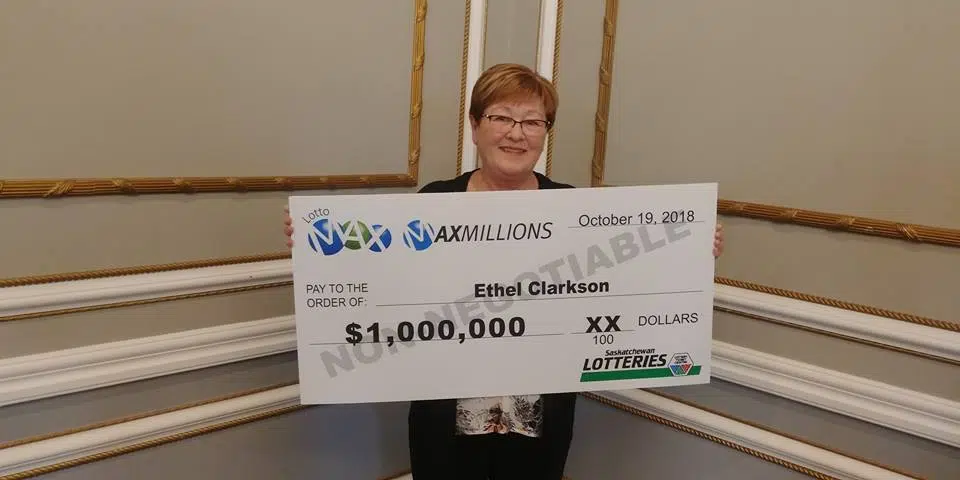 lotto max winning numbers for oct 19 2018