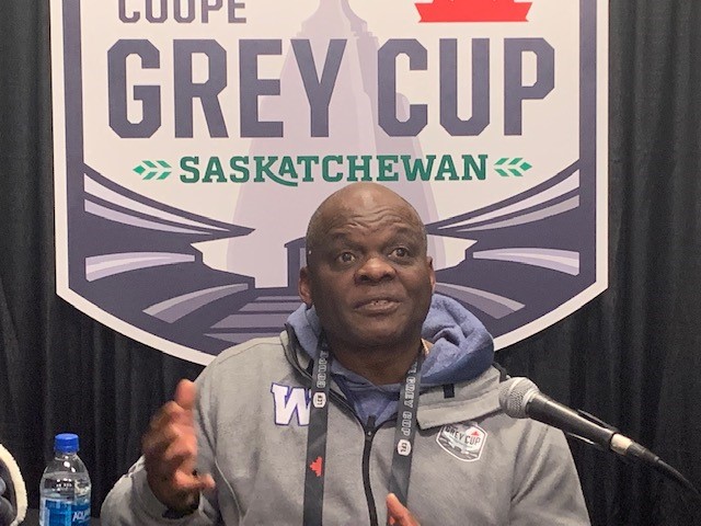 Plenty of shades of green in Bomber's blue and gold | 620 CKRM The Source | Country Music, News, Sports in Sask - Vimarsana News