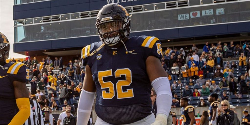 Riders add OL Tre'Mond Shorts | 620 CKRM The Voice of Saskatchewan - Vimarsana News