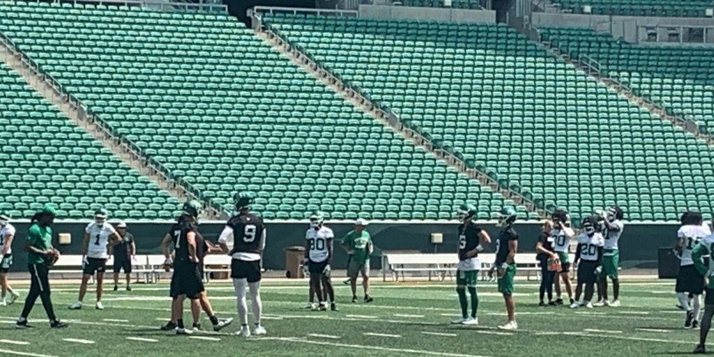 The starting quarterback spot still a question mark for the Saskatchewan Roughriders ahead of Friday's matchup against Winnipeg - Vimarsana News