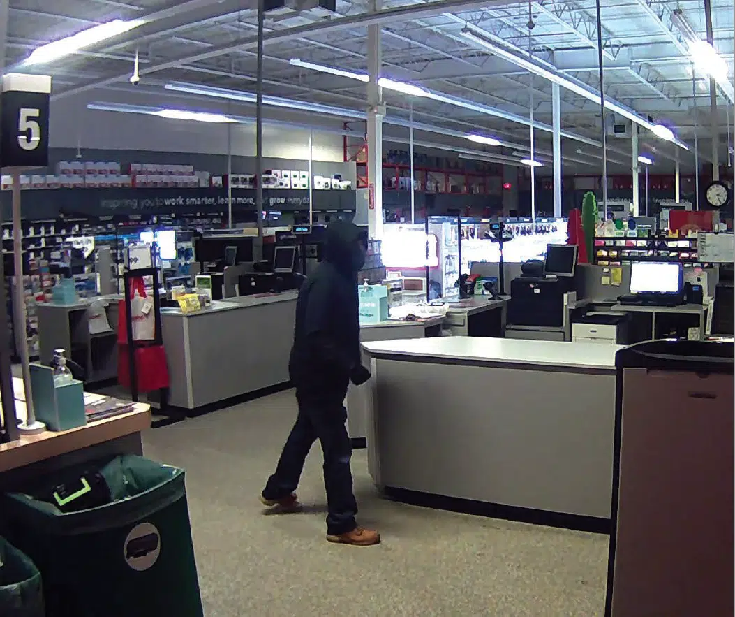 Wood Buffalo RCMP investigating break and enter at Staples 100.5 CRUZ FM