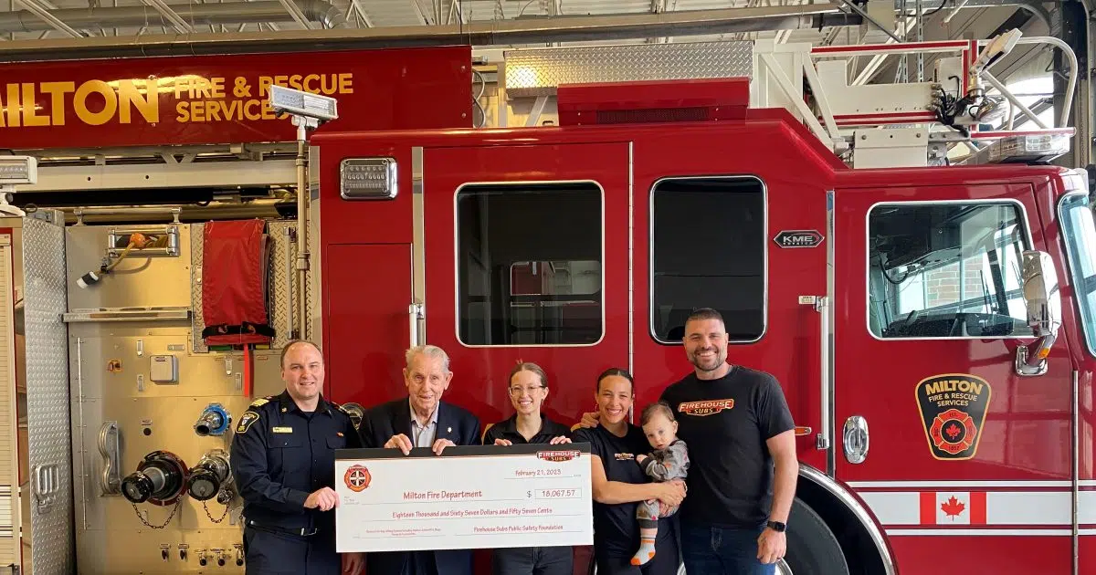 Milton sandwich shop donates to local fire department FM101