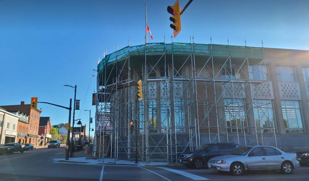 Work on Canada Post building in Pembroke to continue through November