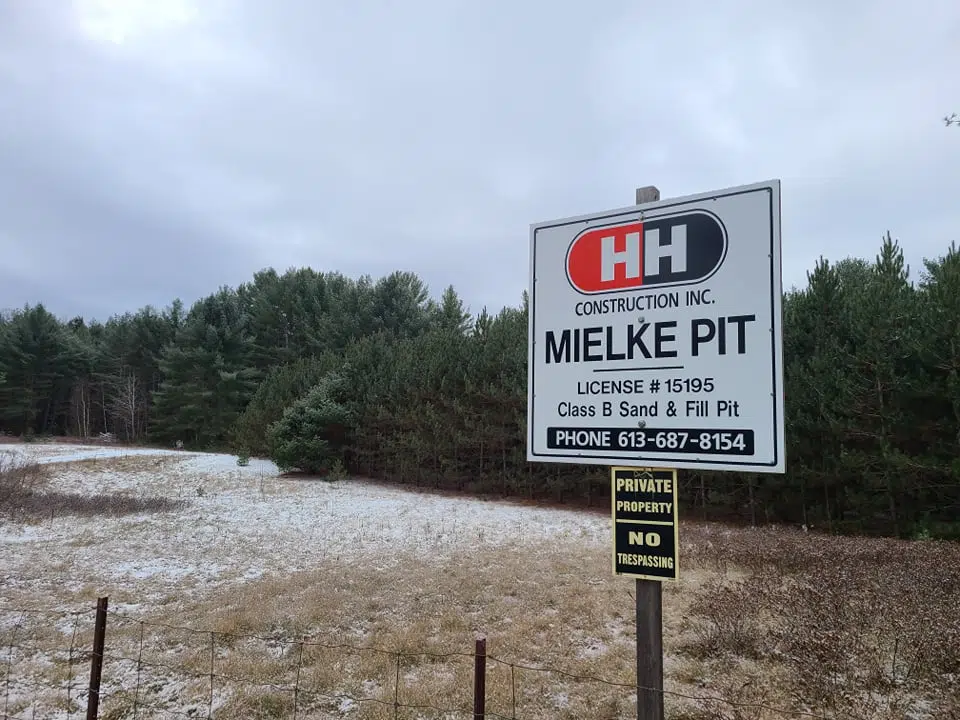 H&H looking to open quarry on Black Bay Road in Petawawa 104.9