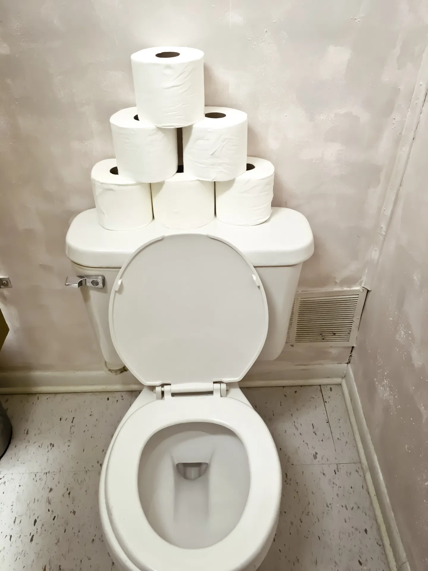 Covid “Toilet Plumes” are a thing… 102.3 The Wave