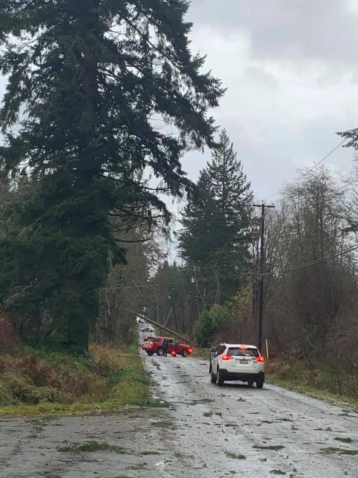 Wind Storm Leaves Thousands Without Power On Vancouver Island | 97.3 ...