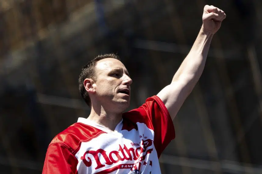 Joey Chestnut ready to raise some dough for Regina Food Bank