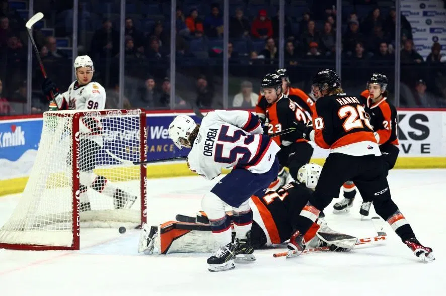 Pats down Tigers in pivotal playoff race showdown