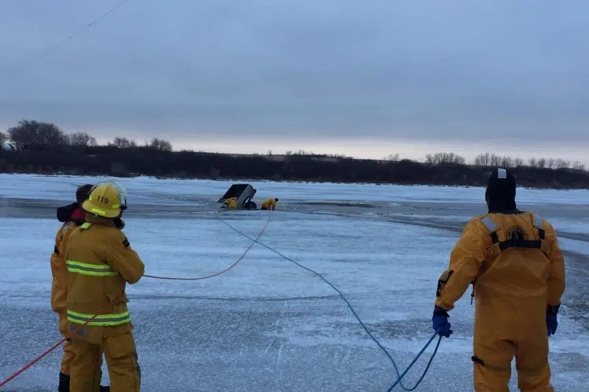 Thin ice: Sask. drivers warned after truck falls into river | 980 CJME