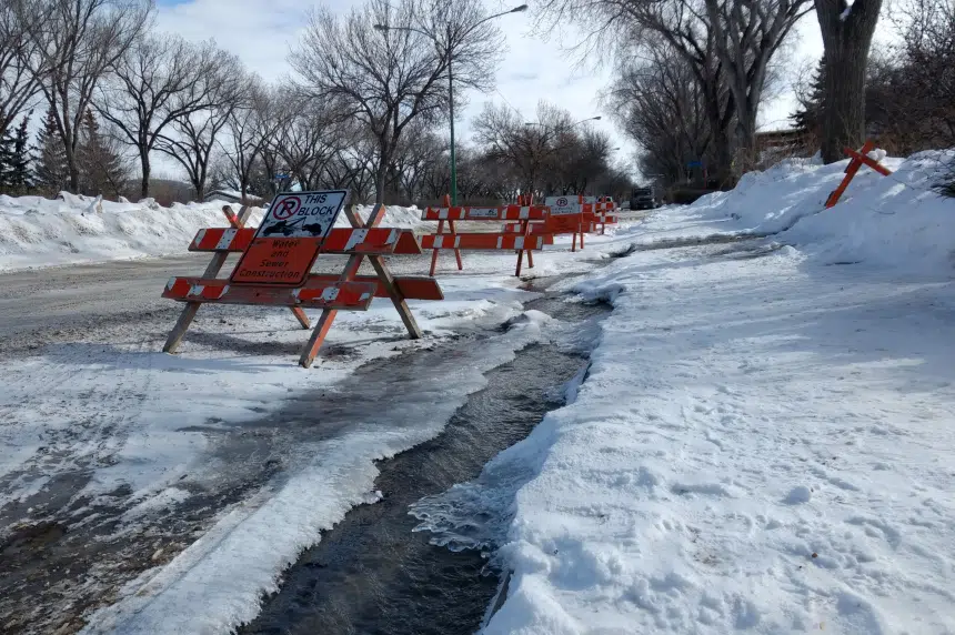 Residents at Victoria and Pasqua dealing with water leak | 980 CJME