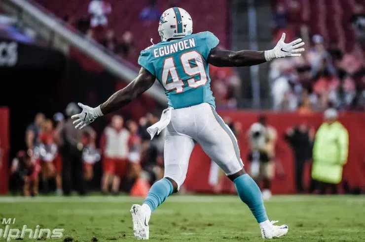 Miami Dolphins' LB Sam Eguavoen vs Atlanta Falcons 