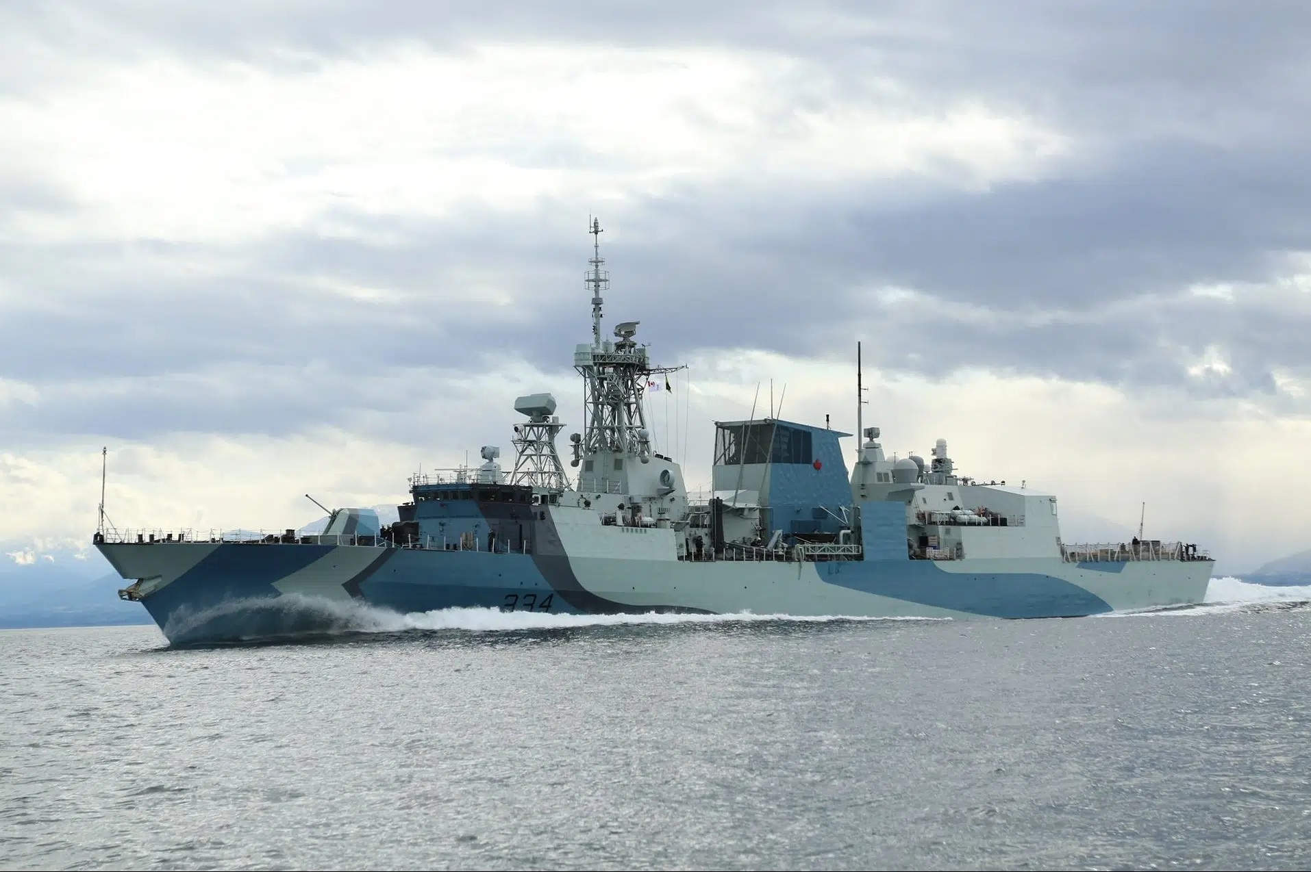 New HMCS Regina paint job harkens back to Battle of the Atlantic