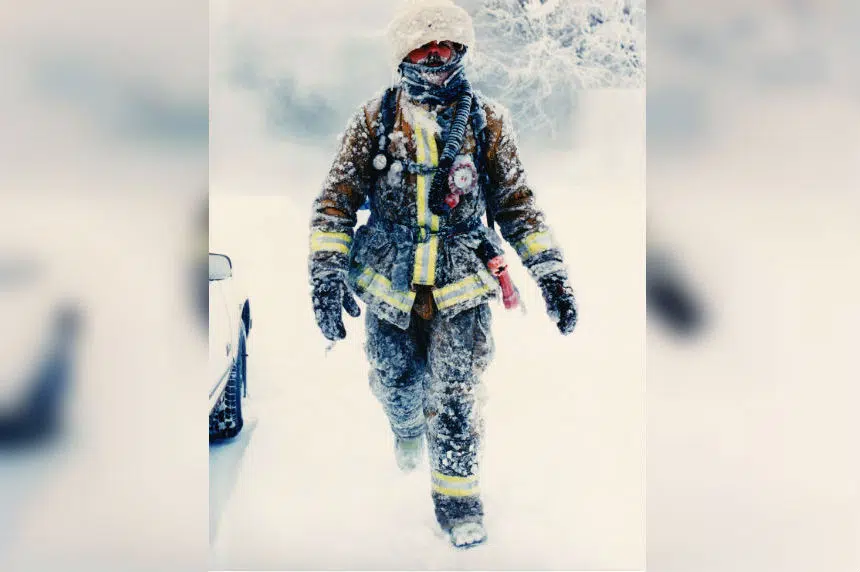 Battling fire and ice: How Regina firefighters cope with the cold
