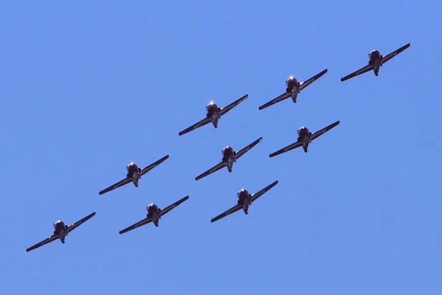 Snowbirds Cleared To Resume Flying Operations 980 Cjme Snowbirds Cleared To Resume Flying Operations 980 Cjme