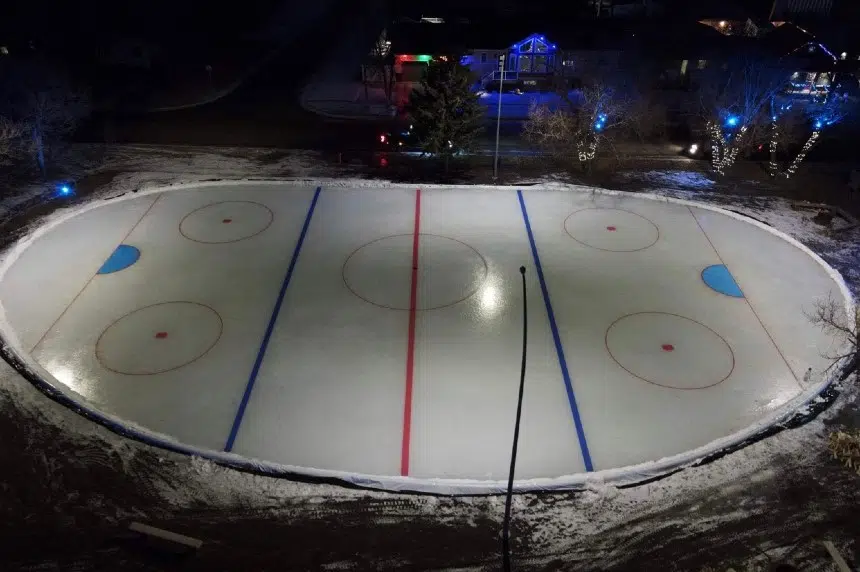 Kipling resident builds impressive outdoor rink