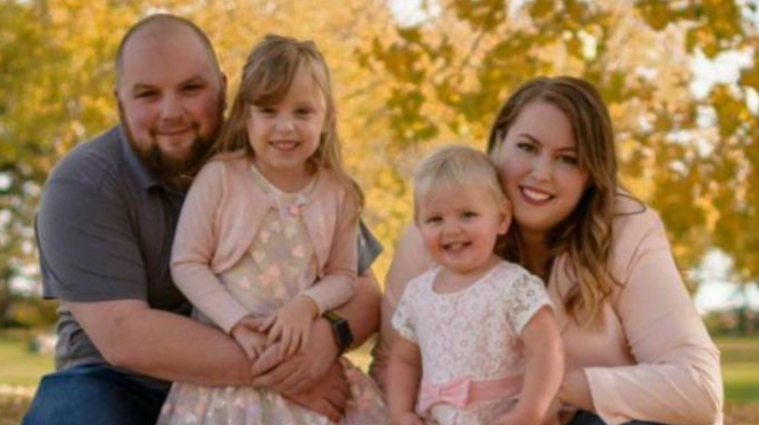 Family gets new roof after woman dies due to rare cancer - Vimarsana News