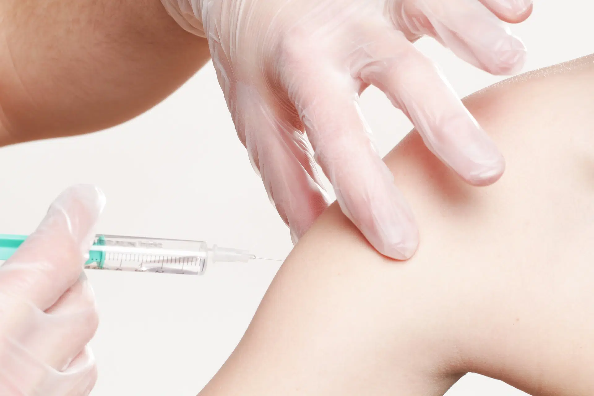 Teens as young as 13 can consent to or refuse vaccinations in Sask. with conditions
