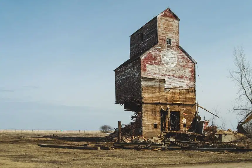 ‘Beacons of the Prairies’ An author’s journey to photograph