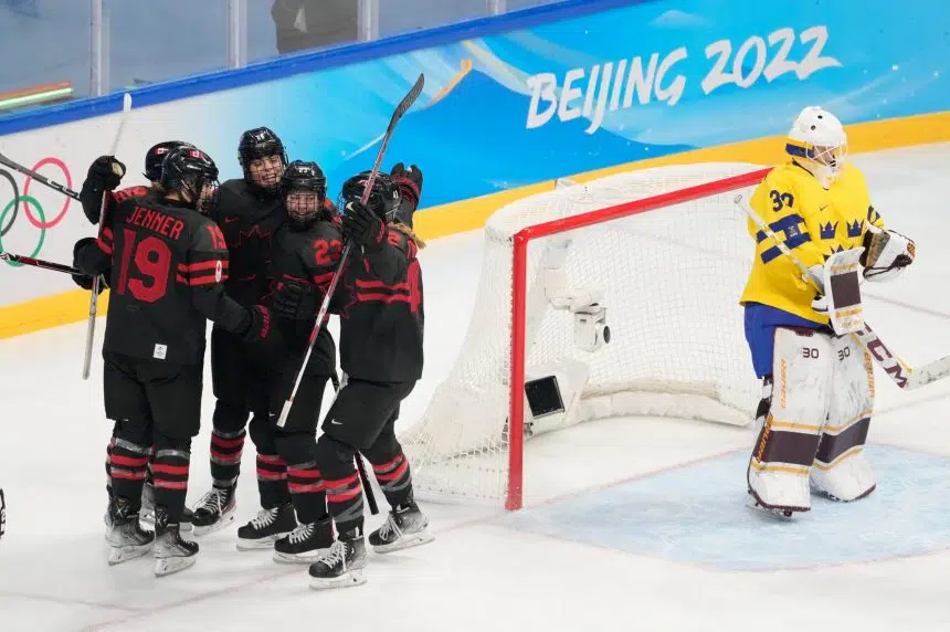 37 photos: Women's Olympic ice hockey