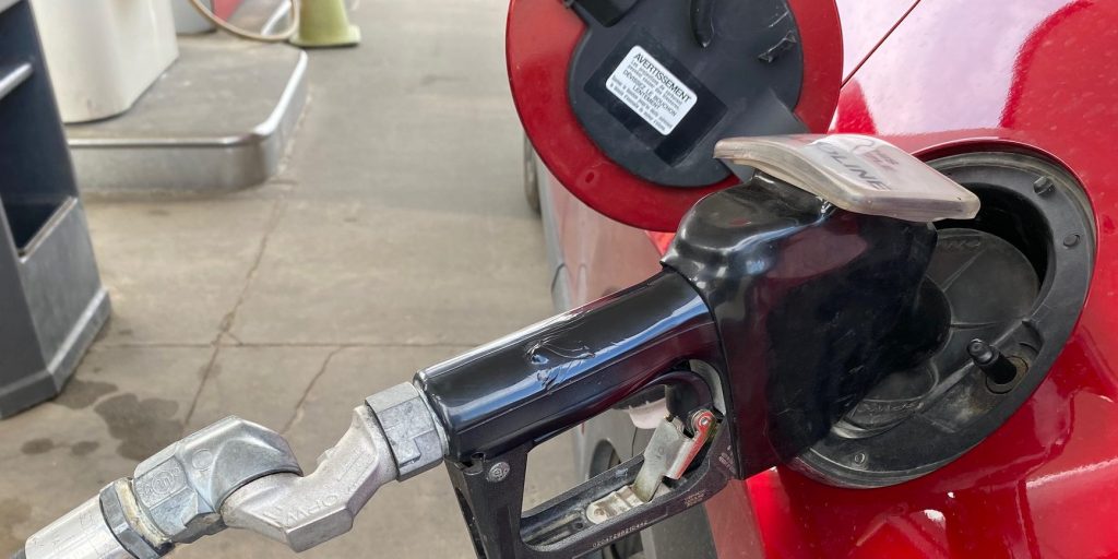 Gas prices in Saskatchewan could reach $1.95: Analyst - Vimarsana News