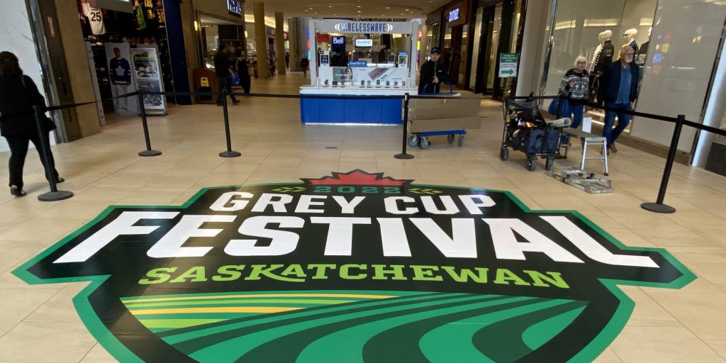 Grey Cup decorations starting to go up in Regina - Vimarsana News