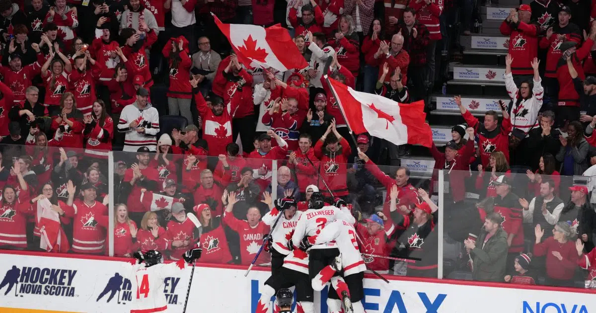 Canada beats U.S. 3-2 in overtime to win Olympic men's hockey gold medal –  East Bay Times