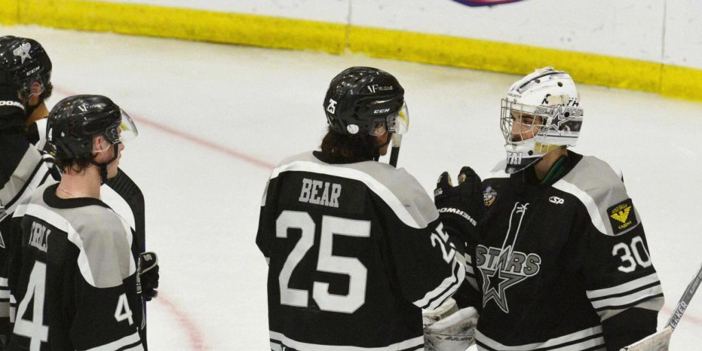 SJHL's North Stars win opener at Centennial Cup - Vimarsana News