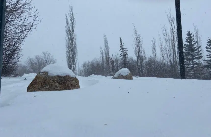 Saskatoon, Regina crews prepped for blizzard