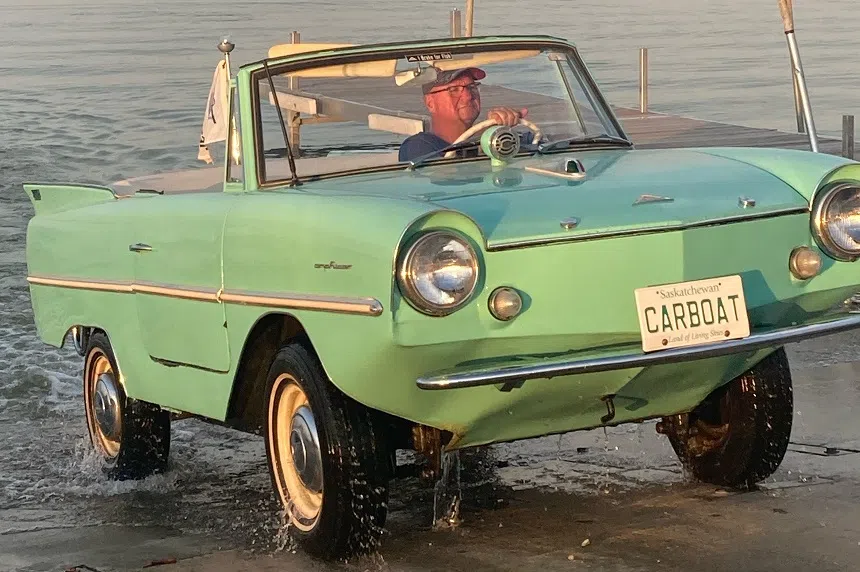 Sask. couple driving - and floating - through summer in Amphicar