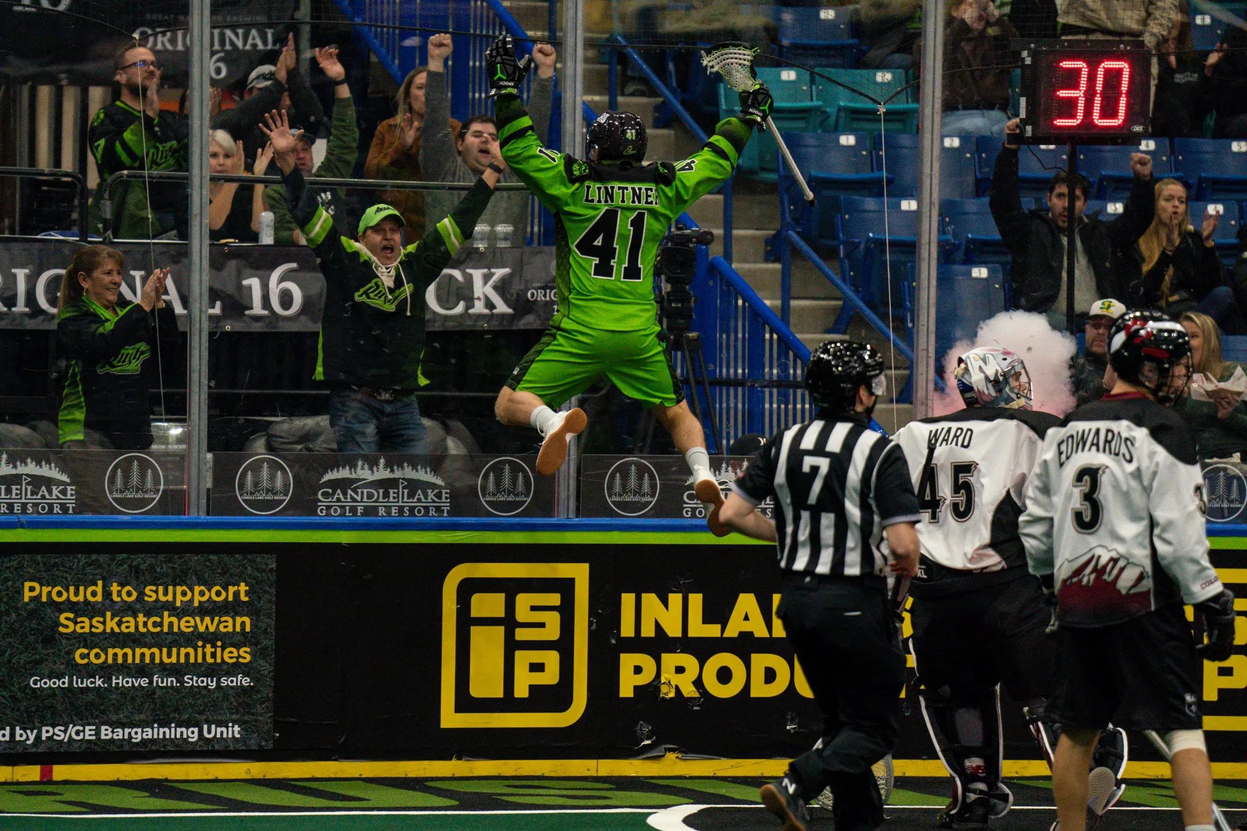 Rush earn Mammoth win in their home opener against the NLL champs
