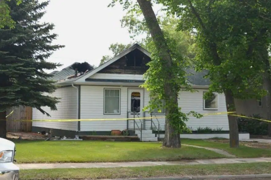 Wildfire evacuees save residents from structure fire in North Battleford