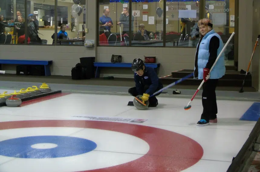 11 of 22 Sask. health-care workers test positive for COVID-19 after bonspiel