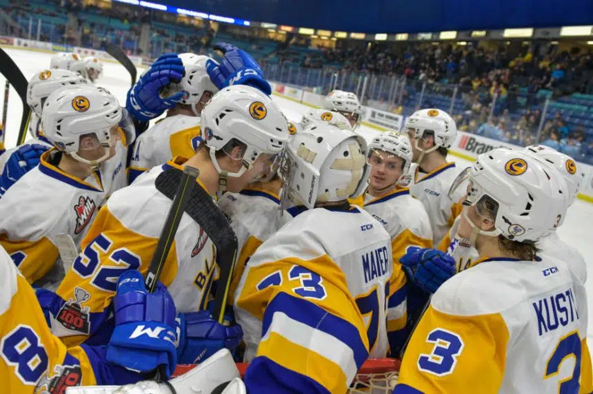 Blades celebrate 7th straight win 650 CKOM