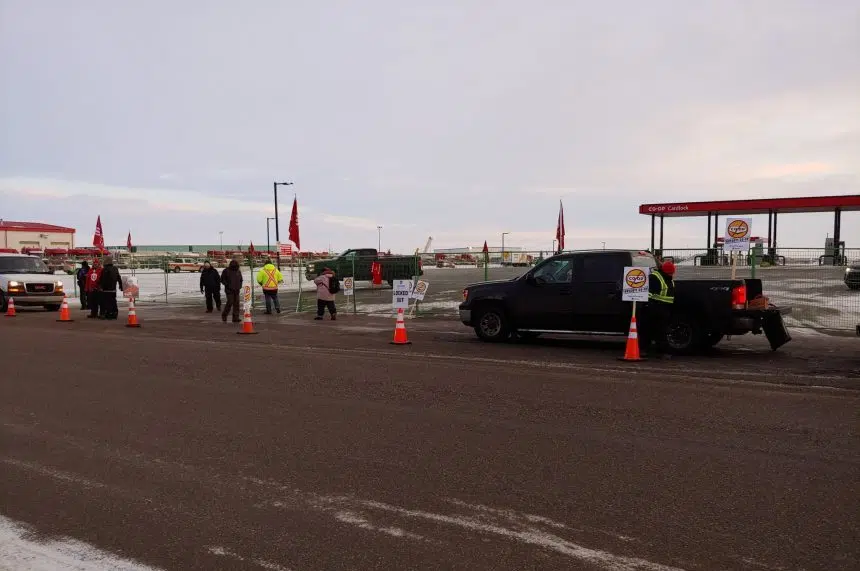 Unifor releases video on barricade north of Saskatoon
