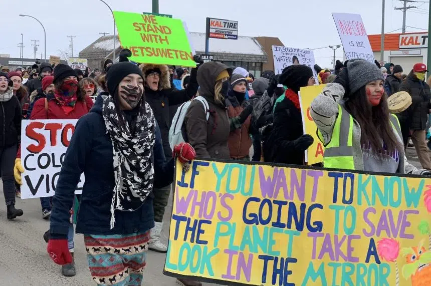 Protest takes over busy downtown Saskatoon intersection