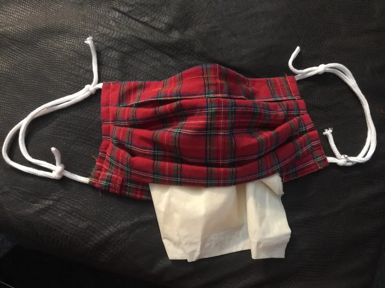 Saskatoon’s Open Door Society leads initiative to sew 10,000 masks for vulnerable populations