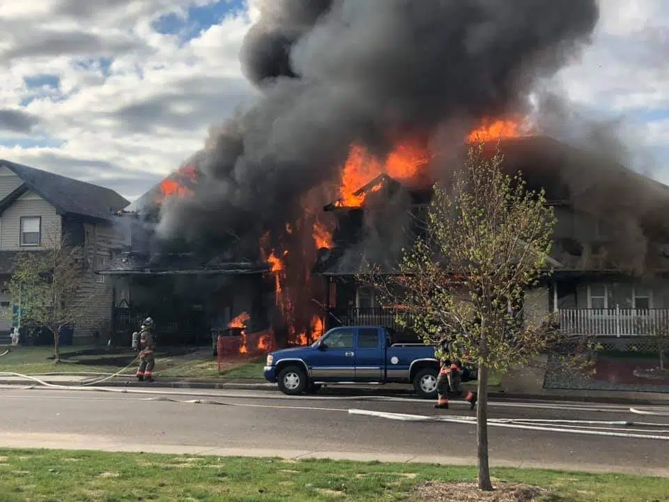 Fire rips through two Saskatoon homes
