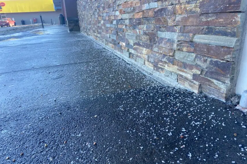 Lawns, sidewalks could be damaged by rock salt chemicals 650 CKOM