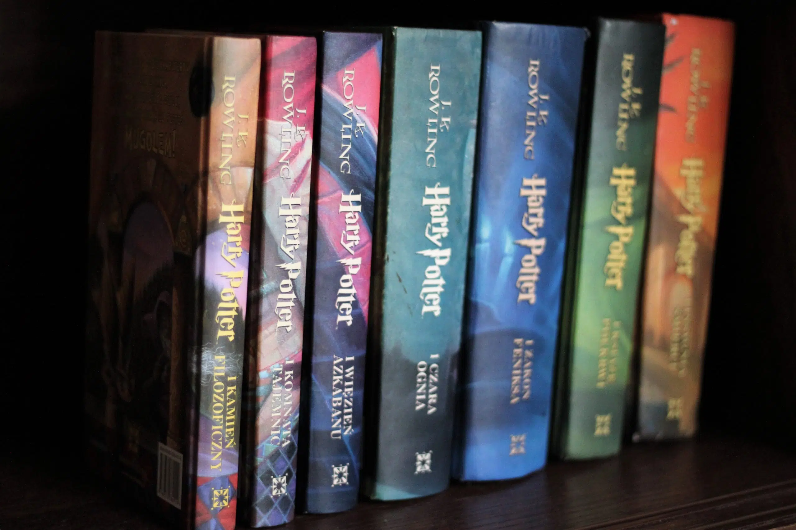 J.K. Rowling launches ‘Harry Potter at Home’ website | 93.7 JR Country