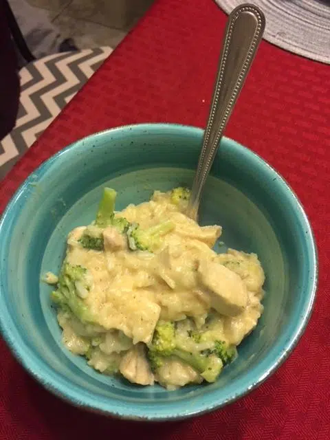 Instant Pot Cheesy Chicken Broccoli & Rice
