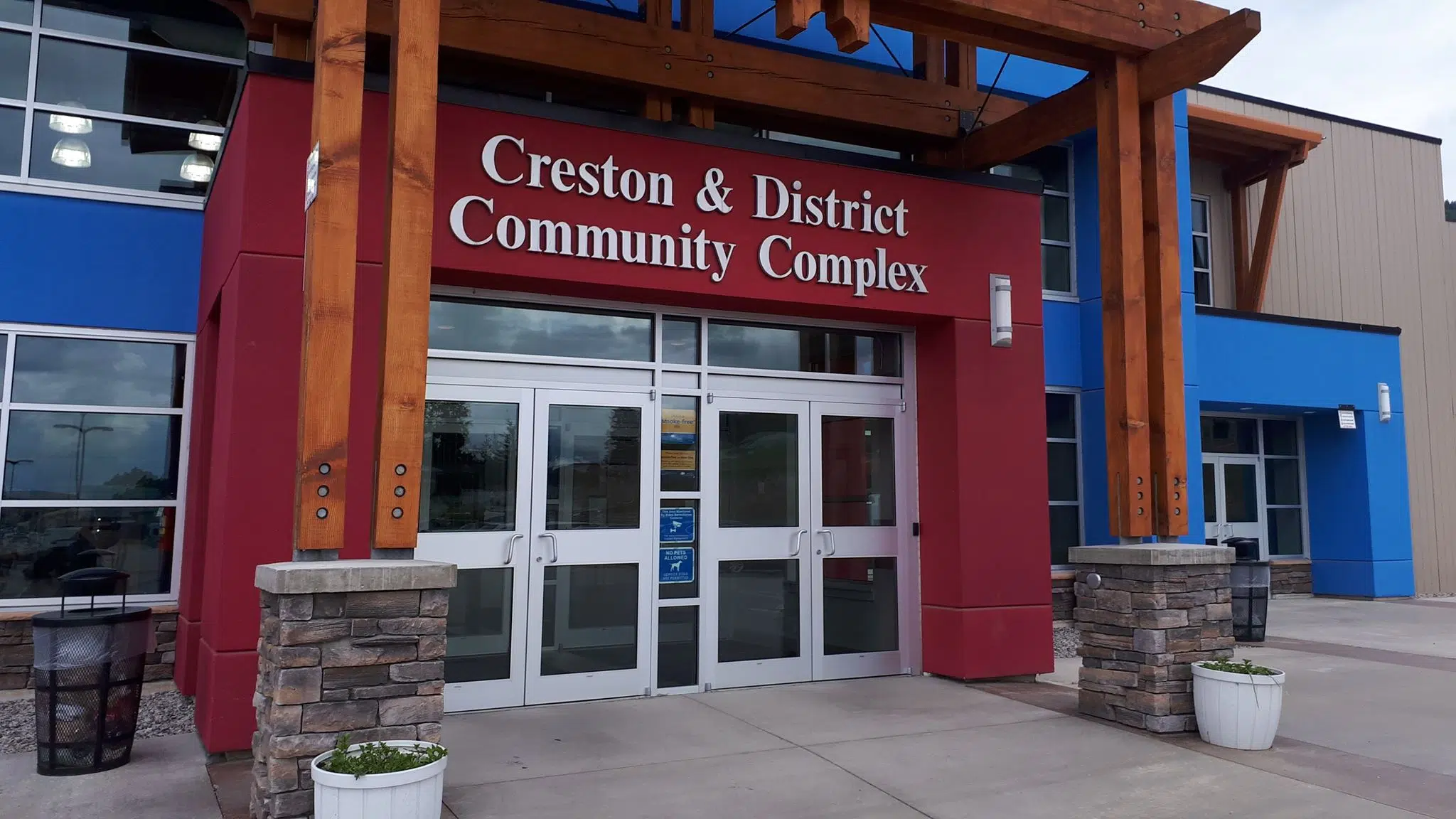 Time to leave time change in the past: Creston Mayor The Drive FM