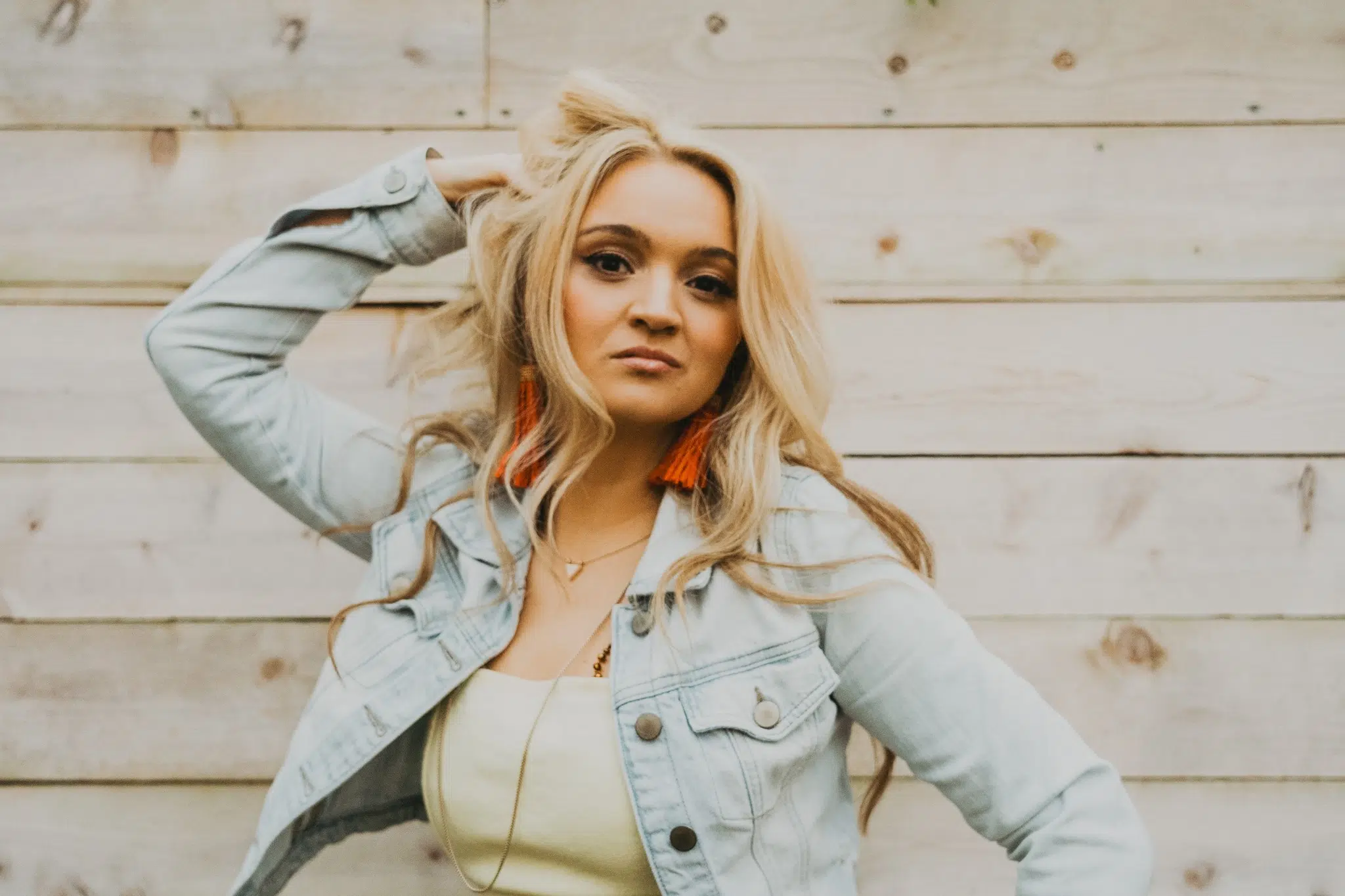 Coast 2 Coast Closeup – Francelle